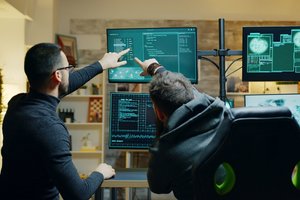 „Microsoft“ tyrimas: šnipinėjimas skatina pasaulines kibernetines atakas