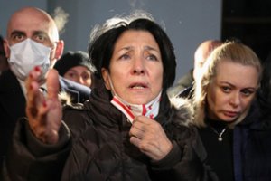 Sakartvelo Konstitucinis Teismas atvėrė kelią nušalinti prezidentę