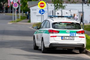 Ne tik Lietuvoje: Latvijoje keli šimtai mokyklų ir darželių vėl sulaukė grasinamų laiškų