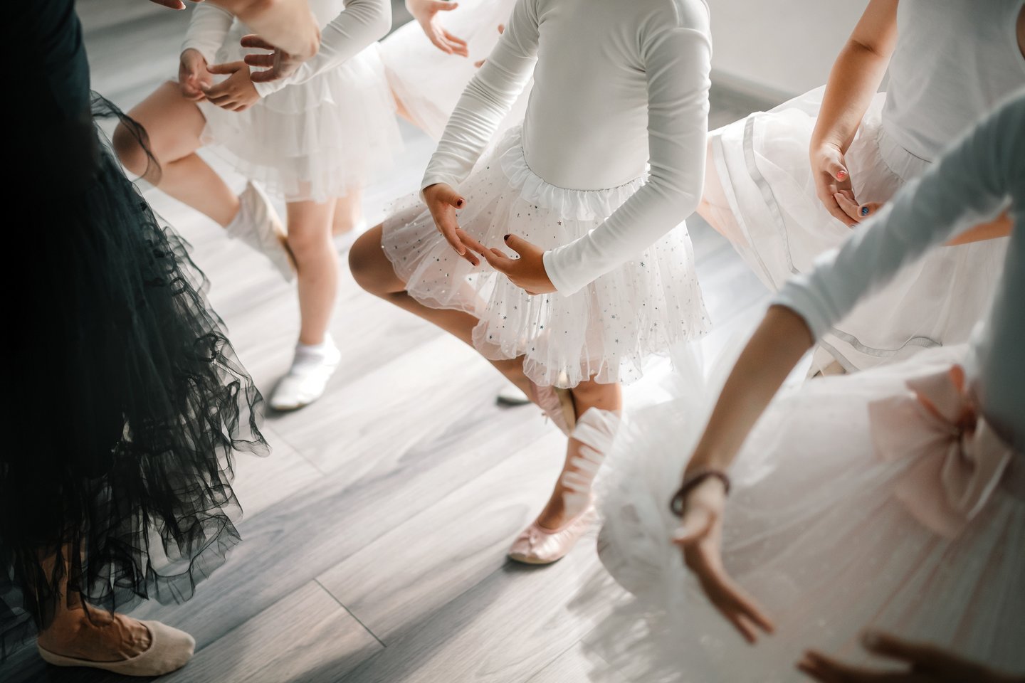 Beveik 40 metų Vilniuje veikiančios baleto mokyklos „Nuotaika“ bendruomenė šaukiasi pagalbos – mokyklos vadovė tvirtina, kad savivaldybė ją jau netrukus ruošiasi likviduoti.<br> 123rf asociatyvi nuotr.