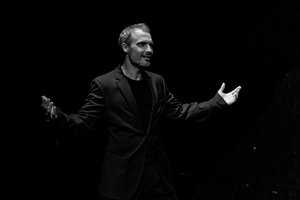 Dėl Europos dailiojo čiuožimo čempionato nukeliamas Manto Jankavičiaus koncertas Kaune