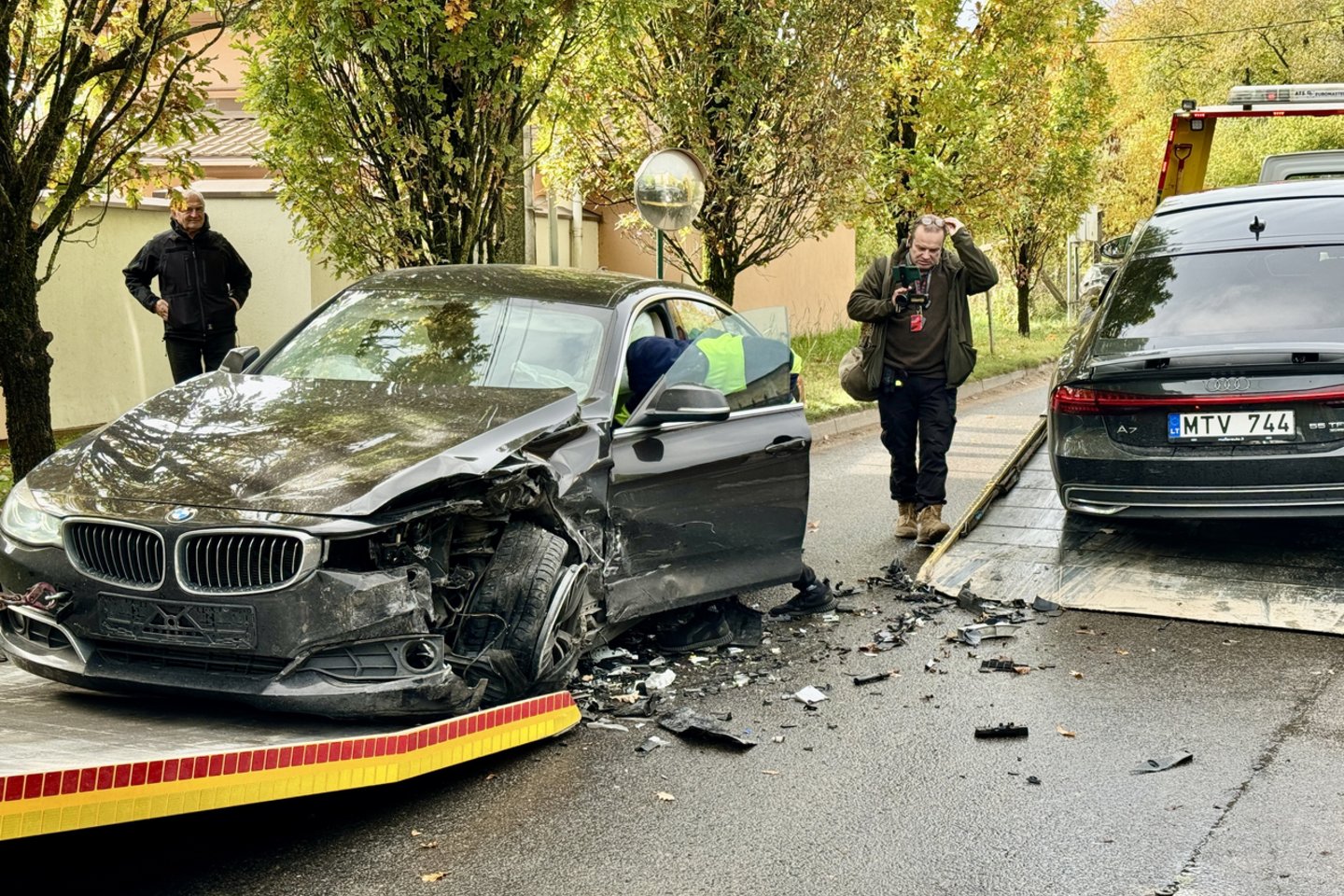 Girtas vairuotojas Vilniuje taranavo J. Kairio automobilį: „Atvažiavo didžiuliu greičiu, likau gyvas“.<br> V.Ščiavinsko nuotr.