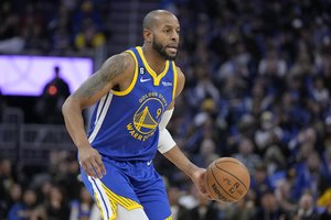 A. Iguodala oficialiai baigė profesionalo karjerą
