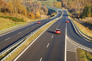 Privačių kelių galimybė Lietuvoje vertinama teigiamai, tačiau yra vienas „bet“