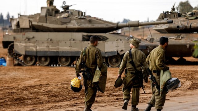 Prognozuoja, kad situacija Izraelyje gali eskaluotis: įsitraukus „Hezbollah“, neatmeta karo su Iranu