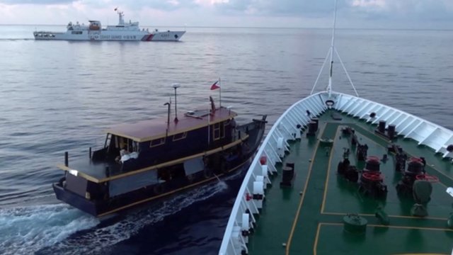 Dėl Kinijos ir Filipinų laivų susidūrimo – apsikeista kaltinimais ir Pekino ambasadoriaus iškvietimas 