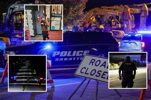 Kruvinas aliarmas JAV: šaulys nužudė mažiausiai 22 žmones ir vis dar yra laisvėje, gyventojams įsakyta slėptis