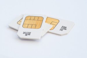 Ragina tučtuojau pakeisti senas SIM korteles – to nepadarę gali likti be ryšio