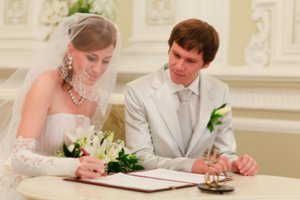 5 mitai apie vedybines sutartis: štai ką apie jas reikia žinoti
