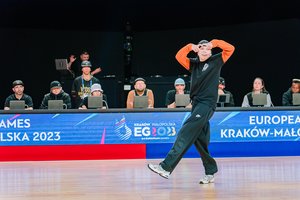 Breiko čempionė B-Girl Nicka apie savo kelionę į aukštumas: visad yra žmonių, kurie sako, kad darai kažką blogai