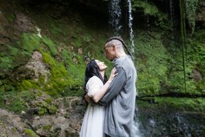 Karina Krysko ir Jeronimas Milius: klipe – slaptas pasimatymas, už kurį gresia mirtis