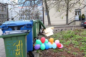 Jau labai greitai vilniečiai šiukšles turės mesti į oranžinius maišelius: ką žinoti