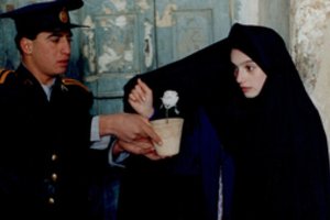 „Skalvijos“ Kino klasikos vakaruose – šmaikštus ir poetiškas Irano naujosios bangos perliukas