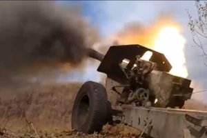 Fronte – visiška seniena: ką čia veikia Rusijos arilerijos sistema iš Antrojo pasaulinio karo laikų?