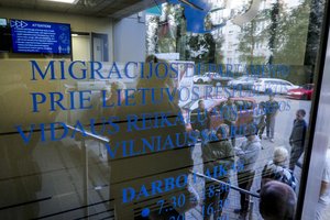 Iš Migracijos departamento prašytų beveik 4 mln. eurų – skirta tik pusė: naujų darbo vietų sukurti nepavyks