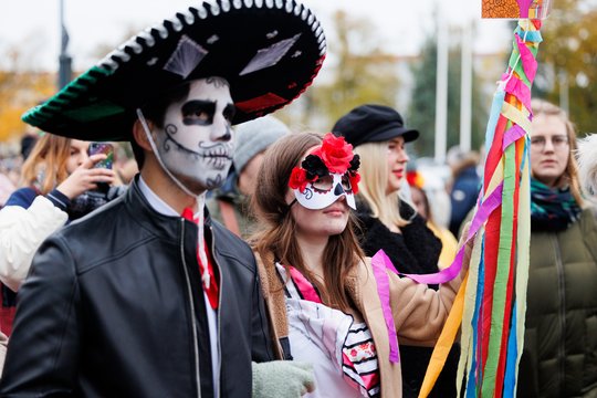 Vilniuje pirmą kartą suorganizuota meksikietiška Mirusiųjų diena.<br>T.Bauro nuotr.