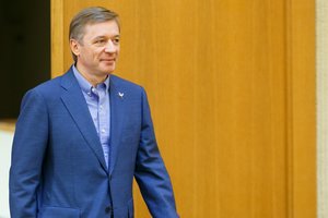 R. Karbauskis: ukrainietiškų grūdų eksportas grėsmės Lietuvos ūkininkams kelti negali