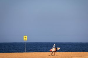 Australijoje tęsiamos banglentininko paieškos: spėja, kad vyrą mirtinai sužalojo ryklys