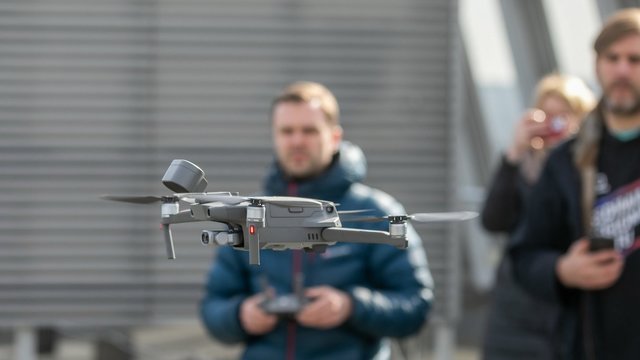 Papasakojo apie pokyčius, kurie laukia dronų operatorių: sieks ambicijos dominuoti Baltijos šalyse