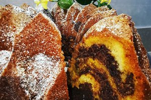 Drėgnas moliūgų keksas su kakava ir karamele: nesigailėsite išbandę šį receptą