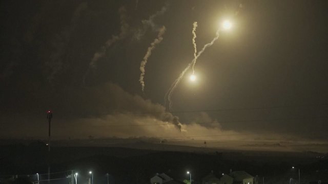 Dar viena naktis, pažymėta smarkiais mūšiais Gazos Ruože: kovota su keliais teroristų būriais
