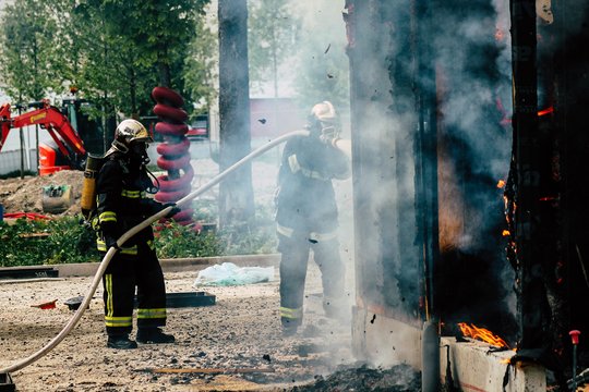 Per gaisrą narkotikų reabilitacijos centre Irano šiaurėje žuvo 32 žmonės