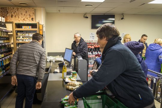 Parduotuvės „Maisto Logistikos Centras“ atidarymas.<br>Tomo Vinicko (ELTA) nuotr.
