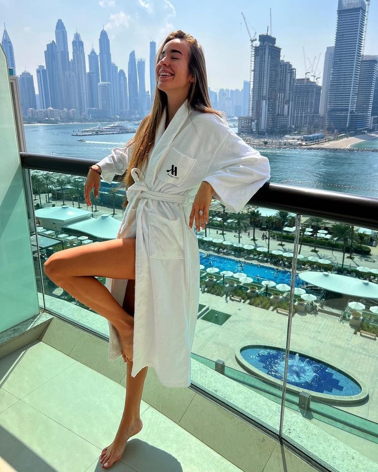Viktorijos Siegel akimirkos iš Dubajaus.<br>Socialinio tinklo „Instagram“ nuotr.
