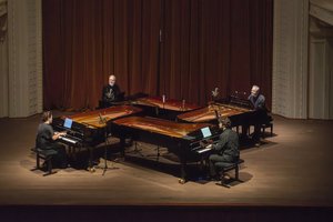 Festivalio „Gaida“ dienoraštis. Geniušų koncertas – pusantros valandos trukmės publikos įelektrinimo akcija