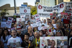 Iš „Hamas“ – šiurpi žinia apie 60 Izraelio įkaitų likimą