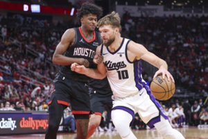 Puolime prasmegę „Kings“ krepšininkai pripažino „Rockets“ pranašumą