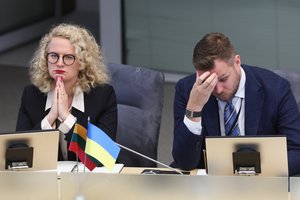 G. Landsbergis sureagavo į Vyriausybėje „dūžtančias lėkštes“: skėlė Laisvės partijai