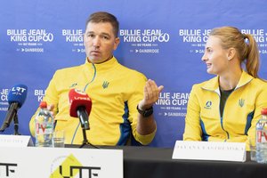 Ukrainos tenisininkės Vilniuje: kaip galime susitelkti į sportą, kai ant mūsų namų krenta raketos?