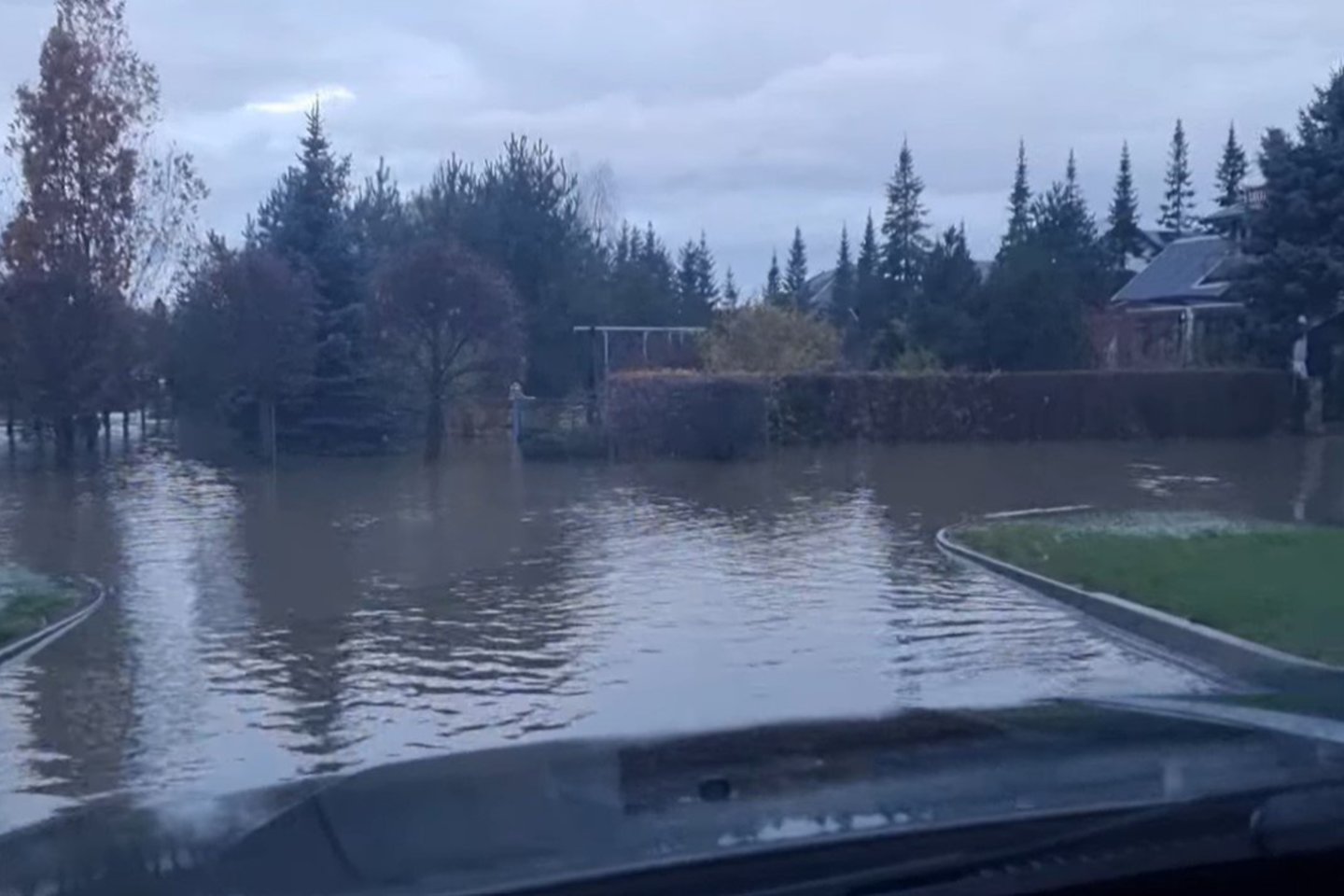 Potvynis Kretingoje. <br>T.Sireikio vaizdo įrašo stop kadrai. 