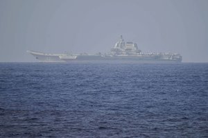 Taipėjus: į Taivano sąsiaurį įplaukė Kinijos lėktuvnešis „Shandong“