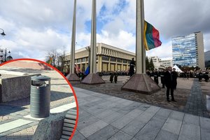 Juokas pro ašaras: matomiausioje, prabangių limuzinų lankomoje aikštėje Vilniuje – naujos tik šiukšlių dėžes