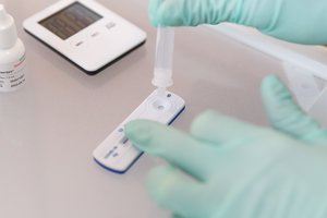 Ketvirtadienį šalyje nustatyti 487 nauji koronaviruso atvejai, mirčių išvengta