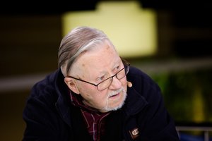 Lietuvoje viešintis Taivano užsienio reikalų ministras susitiko su V. Landsbergiu: buvo didelė garbė