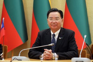 Taivano užsienio reikalų ministras: grėsmės mums ir Lietuvai – bendros, tad esame pasmerkti būti kartu