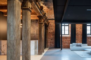 Šventyklos pastate netoli Kauno  – neįtikėtina paveldo ir šiuolaikinės architektūros draugystė