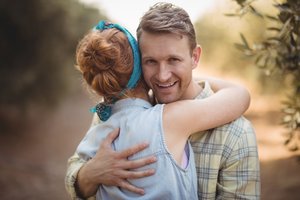 4 vyrai pagal Zodiako ženklą, kuriems šeima – pirmoje vietoje