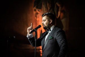 Dainotas Varnas – apie laukiančius išskirtinius pasirodymus: „Pažadu tikrai pakilią nuotaiką“