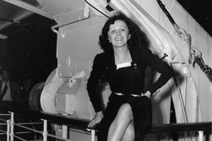 10 pribloškiančių faktų apie legendinę Edith Piaf: prarasta rega ir vaikystė viešnamyje