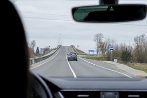 Pusmečiui pratęsiamas pasibaigusių vairuotojų medicininių pažymų galiojimas