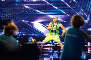 „Lietuvos talentuose“ – prancūzo užkurtas zumbos šėlsmas: į energingą pasirodymą įsitraukė ir teisėjai