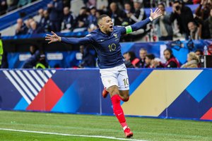 Įspūdingame įvarčių šou Prancūzijos rinktinė pagerino šalies rekordą ir nepasigailėjo Gibraltaro vienuolikės