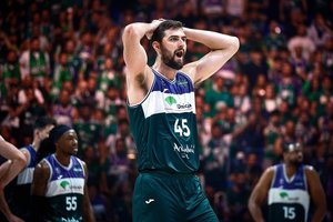 Įspūdinga „Real“ pergalių serija nutrūko: „Unicaja“ po 18–os metų pertraukos išvykoje įveikė karališkąjį klubą