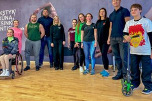 Elitinėje paralimpiečių akademijoje – nuo mitybos iki vadybos