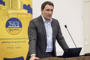 Nacionaliniam vėžio institutui pradeda vadovauti Valdas Pečeliūnas
