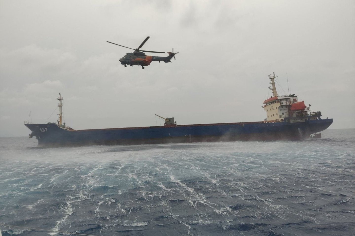 Prie Graikijos salos netoli Turkijos susidūrė du krovininiai laivai.<br>Reuters/Scanpix asociatyvi nuotr.